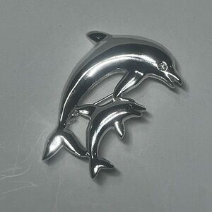 Mii Elegant Silver Dolphin Brooch
